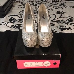 Charlotte Russe - Bling Platforms - 10 $50